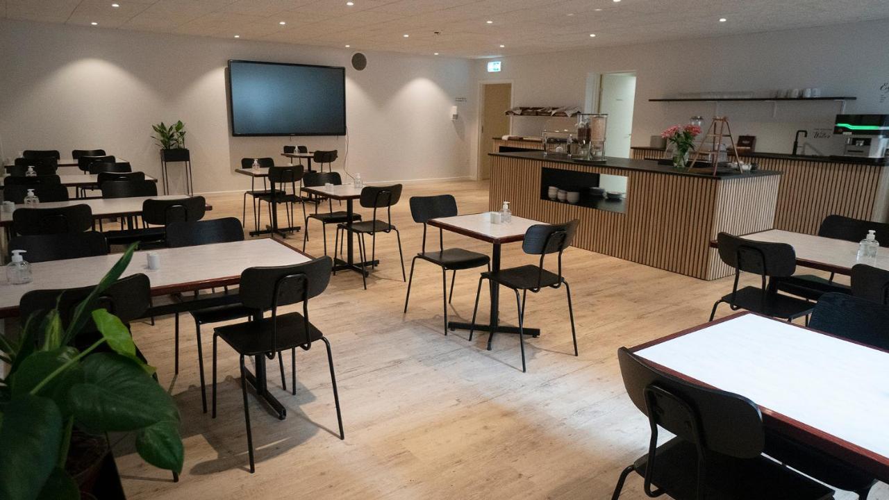 Hotel Djurhuus トースハウン エクステリア 写真